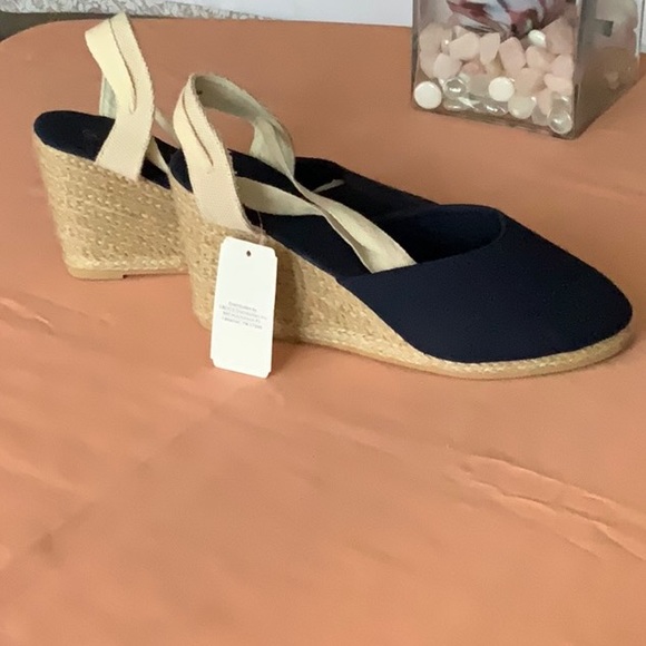This that wedge shoes - Picture 2 of 5